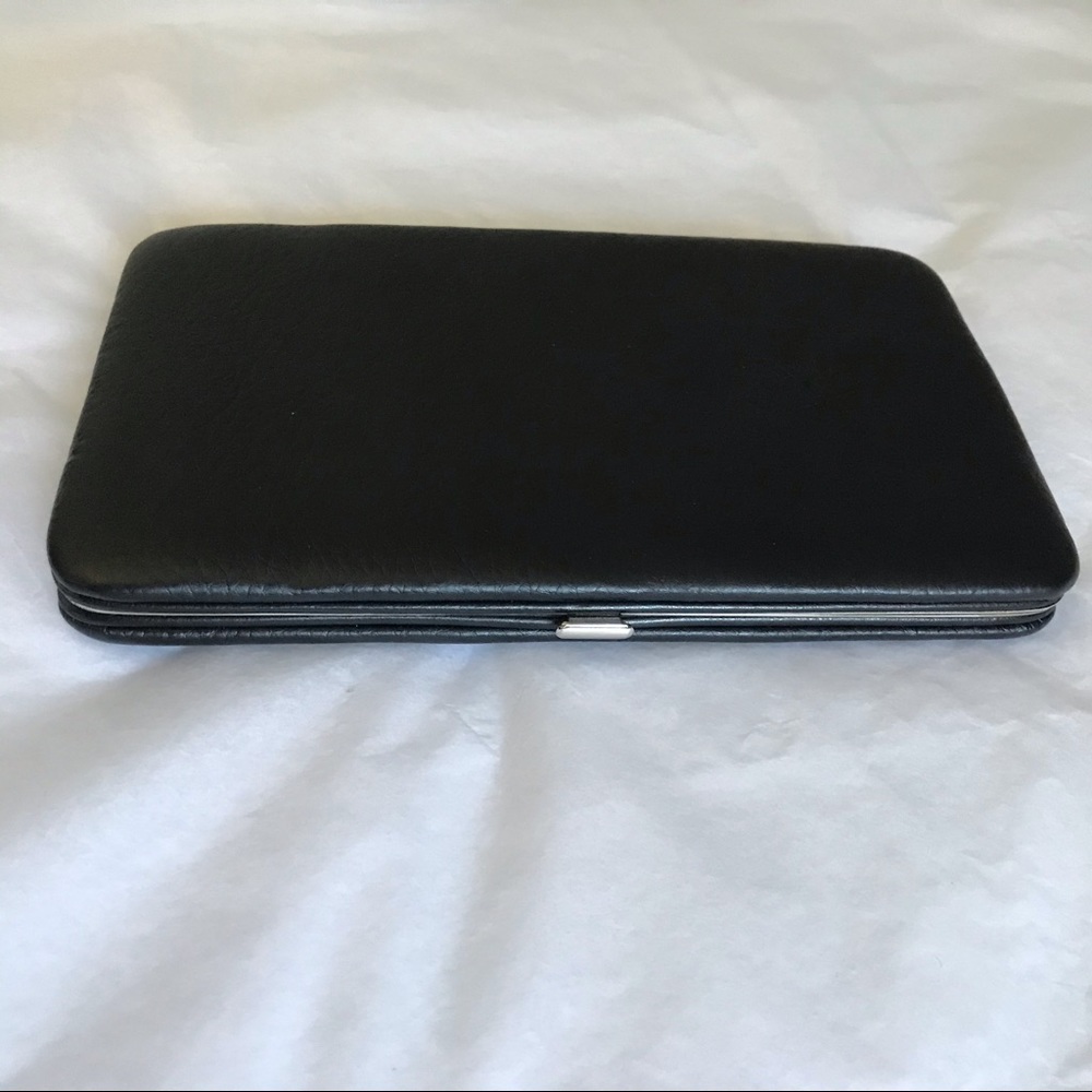 NWT Safe and Secure Slim Wallet
